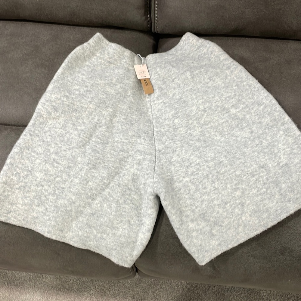 T.o.t.t. Poly cashmere wool blend shorts free size